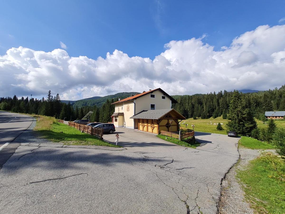 Apartmenthaus Almwiese Flattnitz Zewnętrze zdjęcie